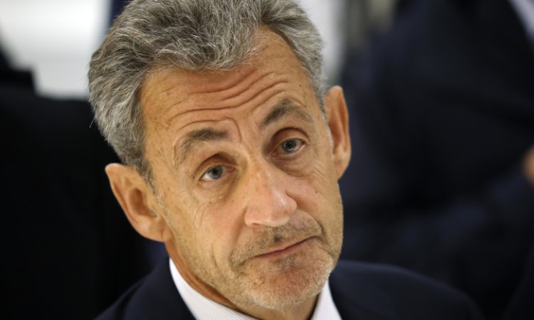 Саркози издаде &quot;Дневникът на един затворник&quot;